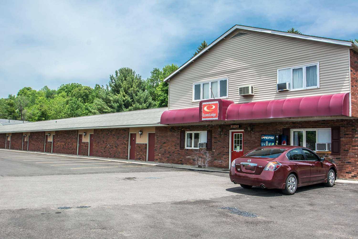 Econo Lodge Hornell, Hornell, NY