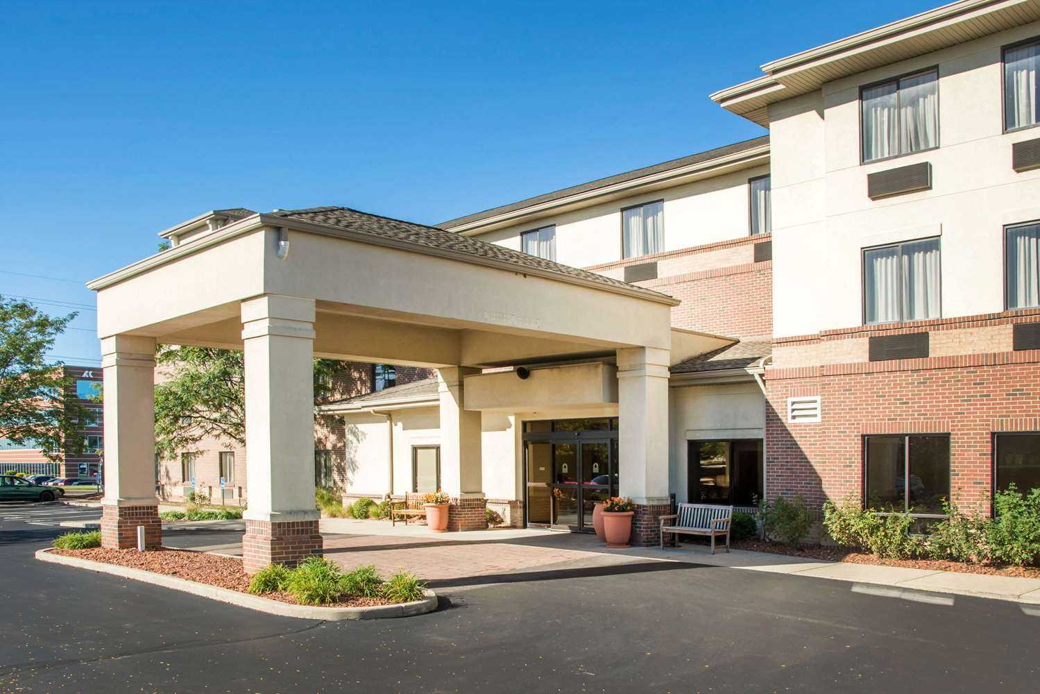 Comfort Inn and Suites West Chester-North Cincinna em West Chester, OH