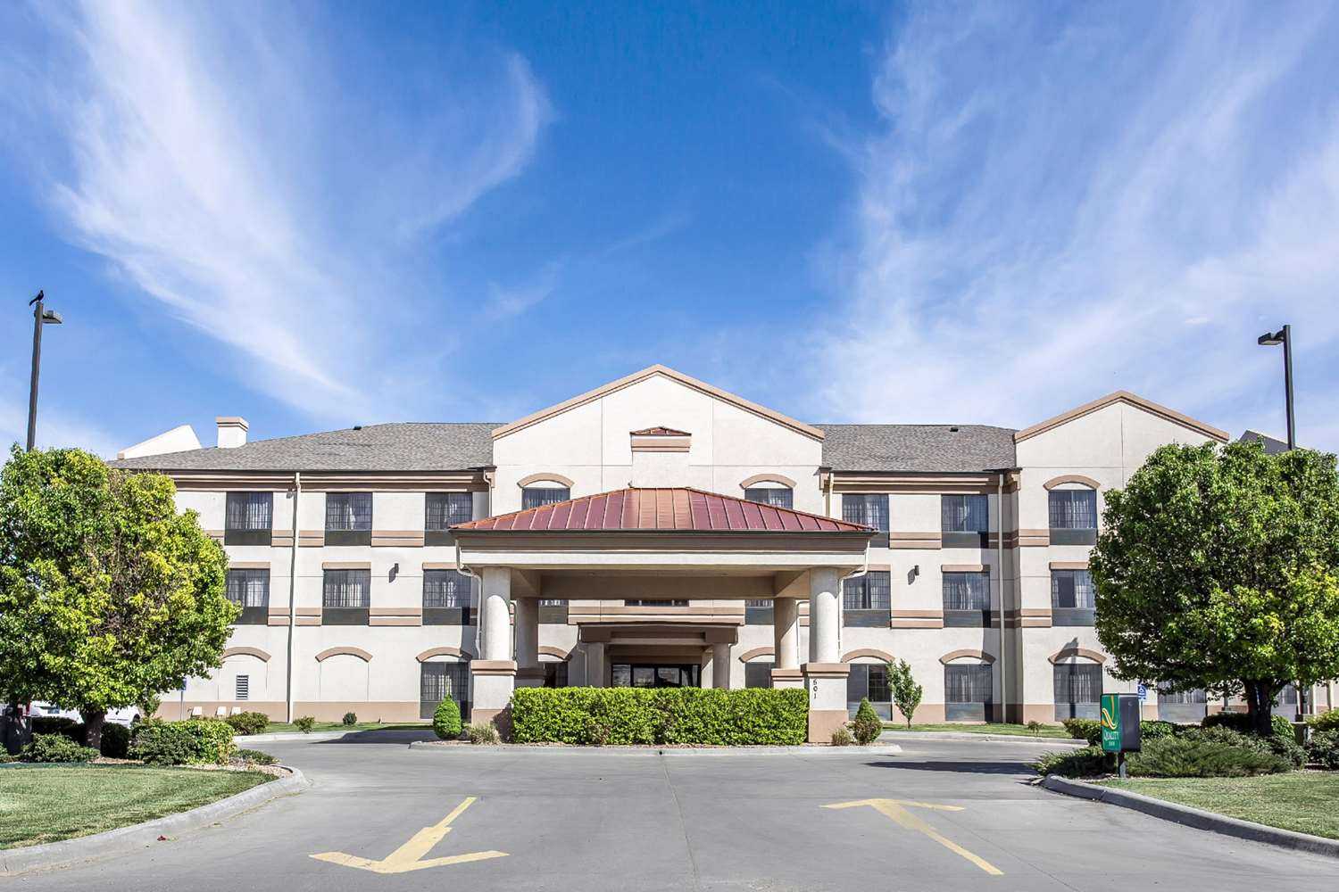 Quality Inn and Suites Guymon в Guymon, OK