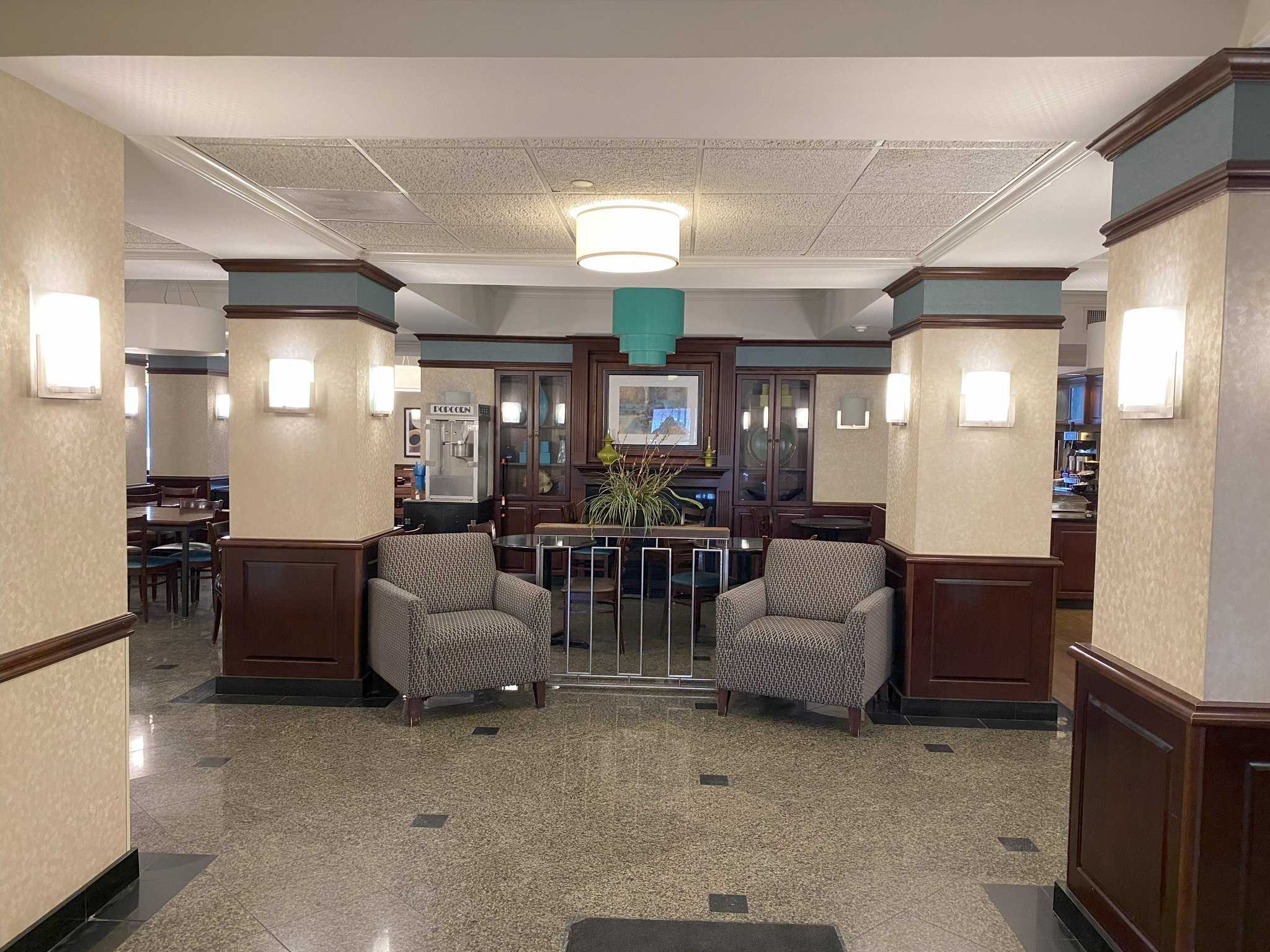 Troy Inn a Troia, MI