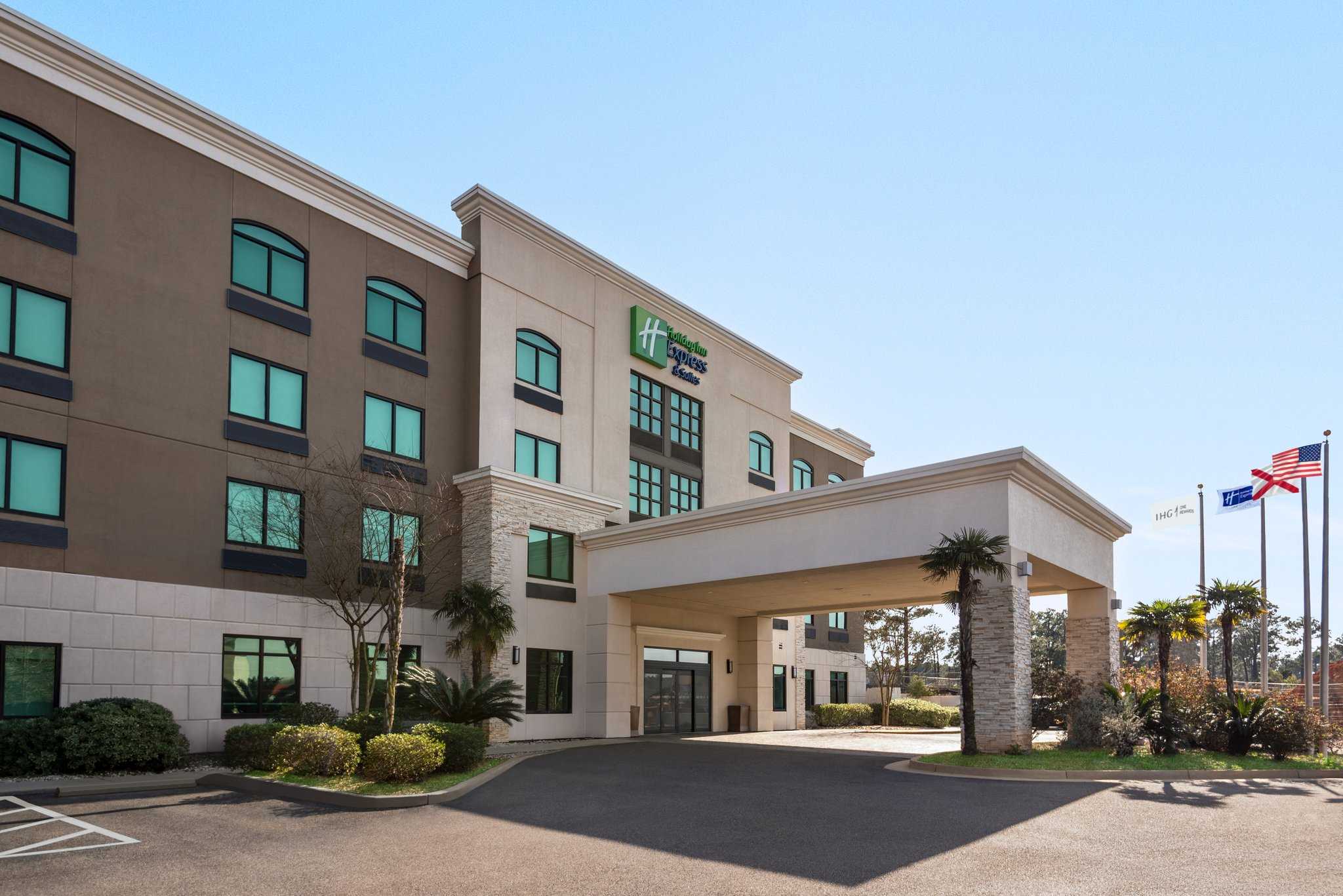 Holiday Inn Express & Suites Mobile West - I-10 en Móvil, AL