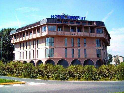 Hotel Habitat в Giussano, IT