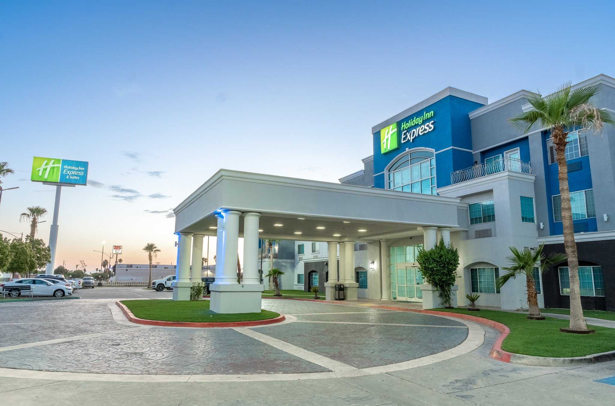 Holiday Inn Express & Suites El Centro in El Centro, CA