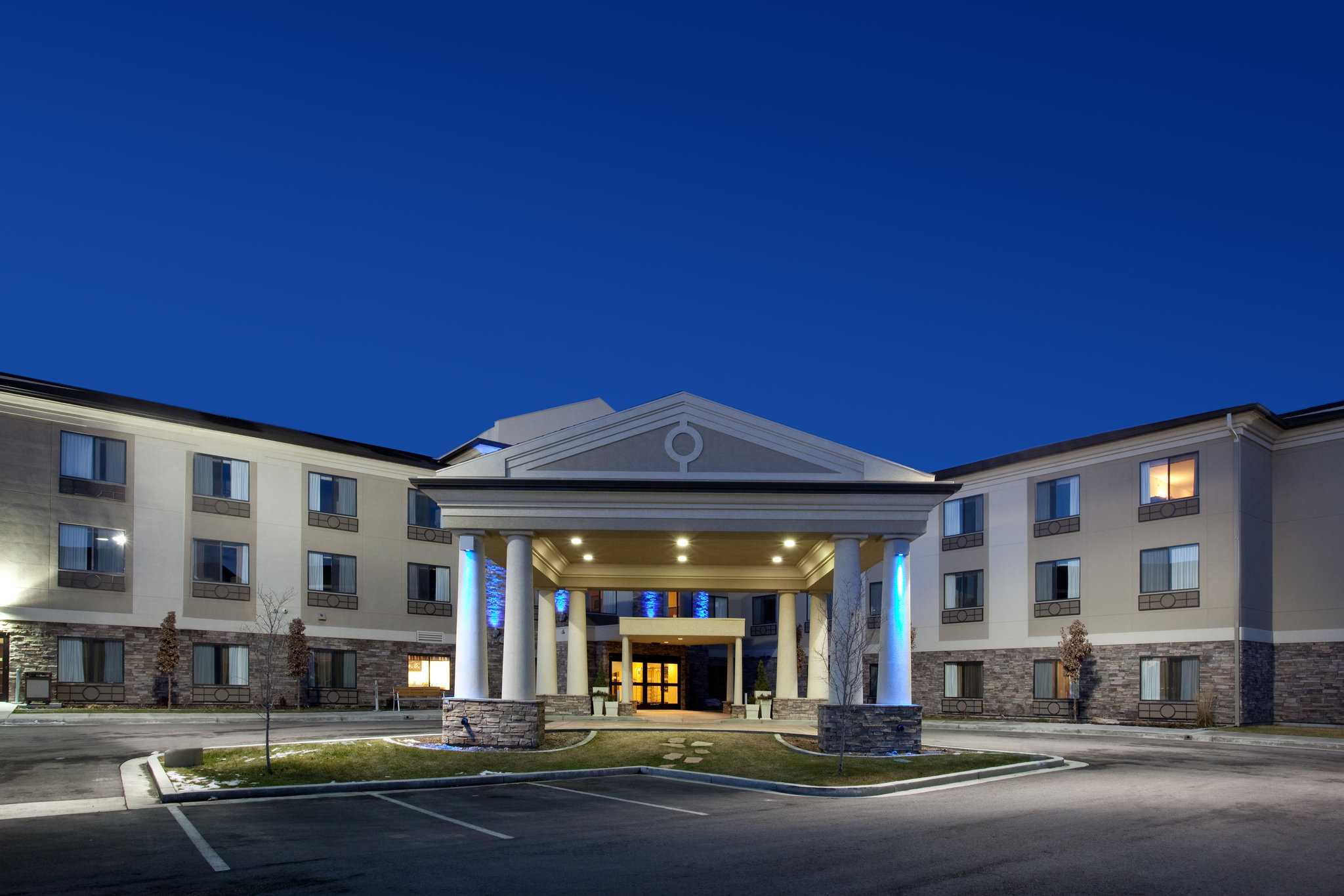 鹽湖城, UT 的 Holiday Inn Express Hotel & Suites Salt Lake City-Airport East