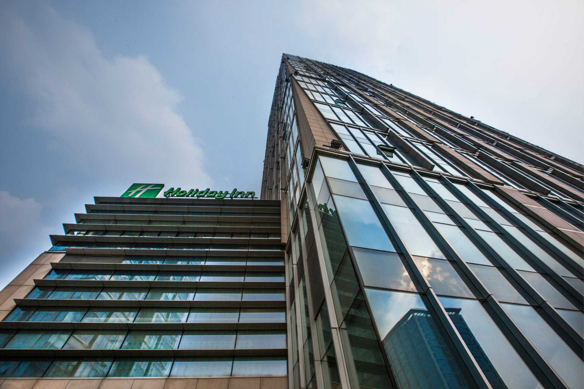 Holiday Inn Beijing Focus Square в Пекин, CN