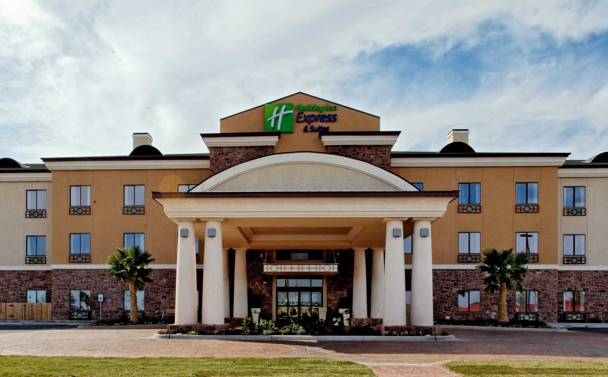 Holiday Inn Express Hotel & Suites Odessa в Одесса, TX