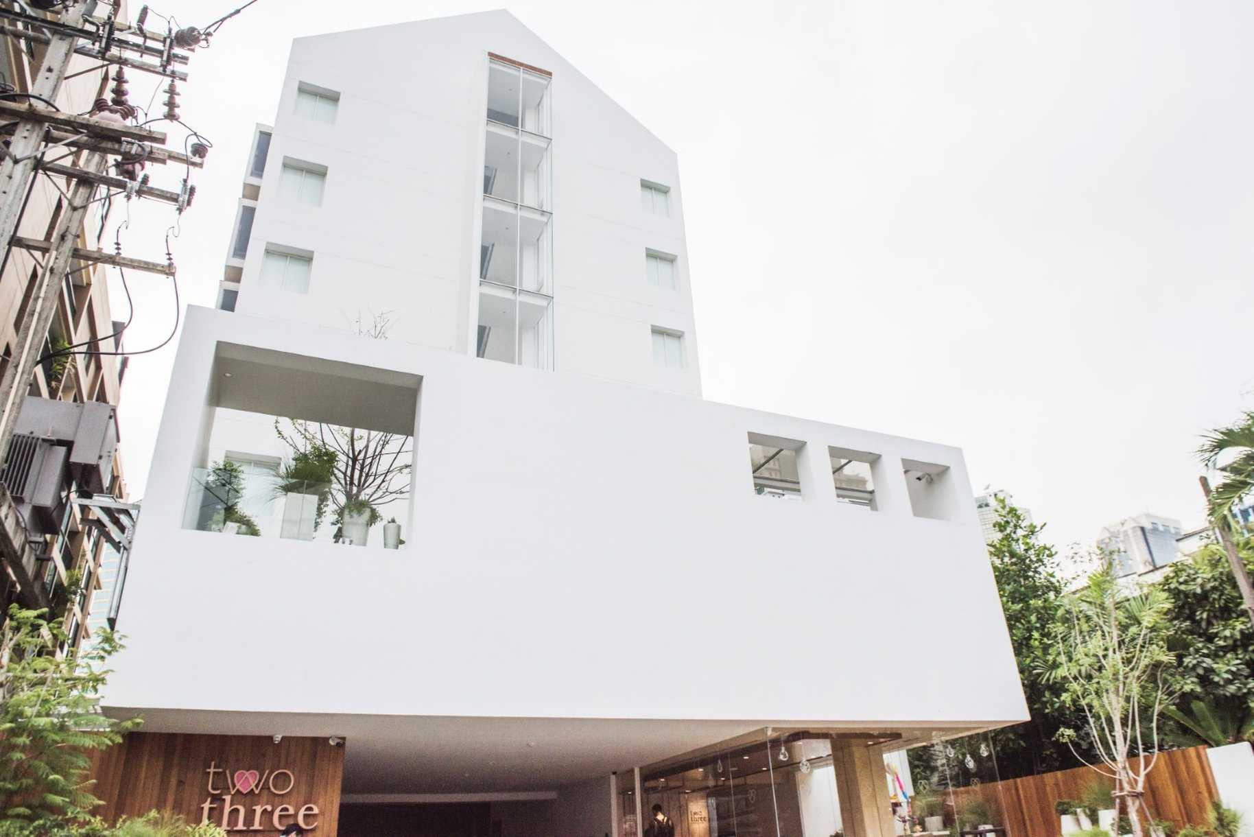 Two Three A Homely Hotel в Bangkok, TH