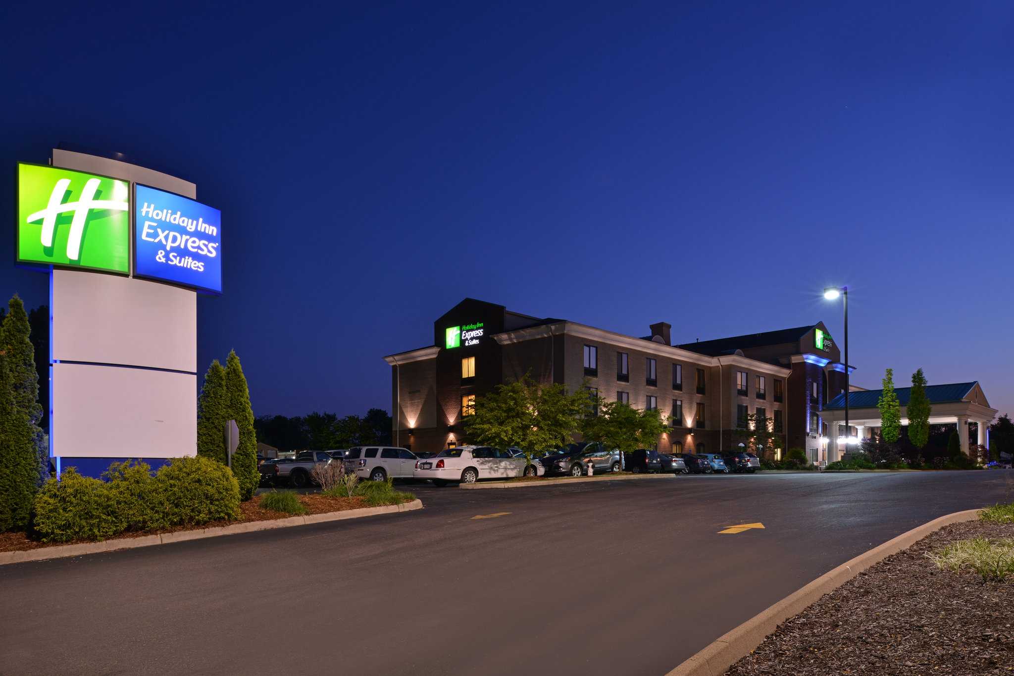 Holiday Inn Express Hotel & Suites Athens в Афины, OH