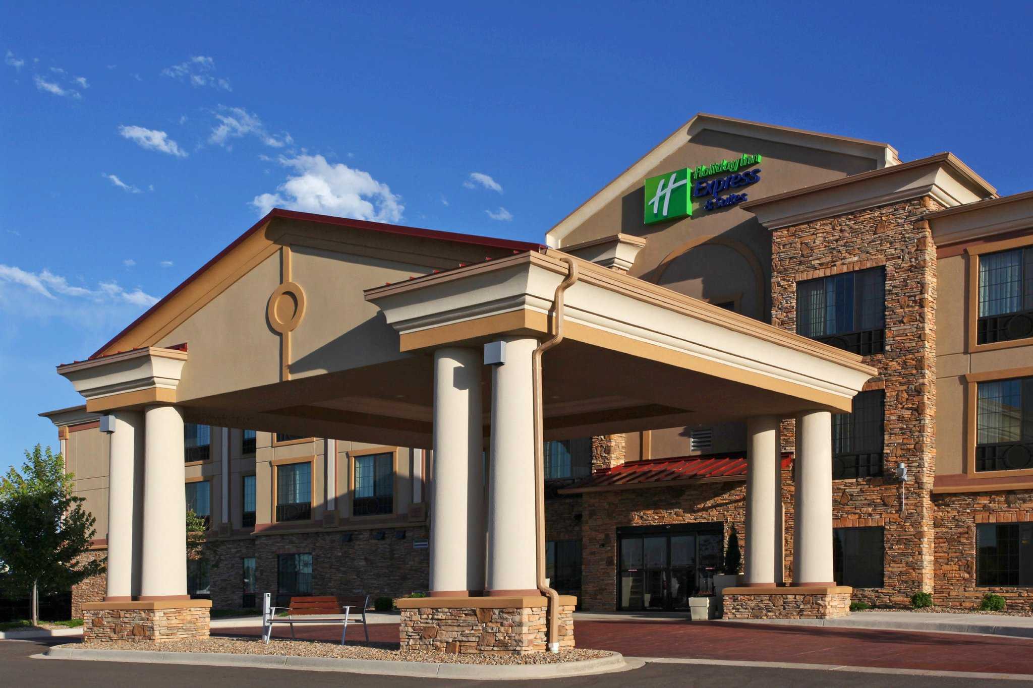 Holiday Inn Express & Suites Longmont, Longmont, CO
