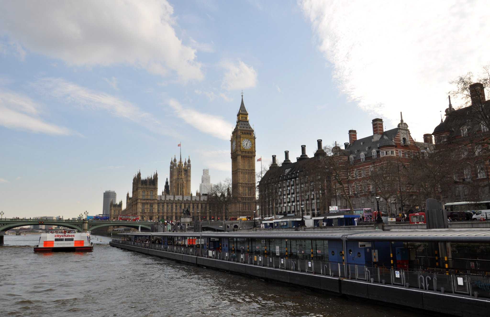 Holiday Inn Express London - Stratford в Лондон, GB1