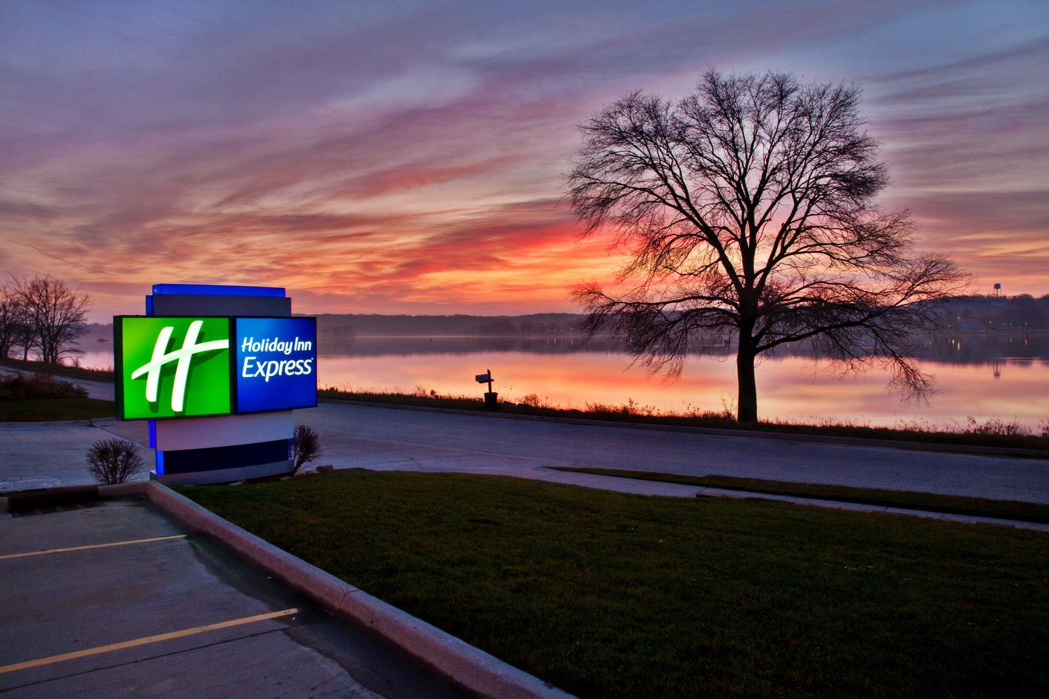 Holiday Inn Express Le Claire Riverfront-Davenport à Le Claire, IA