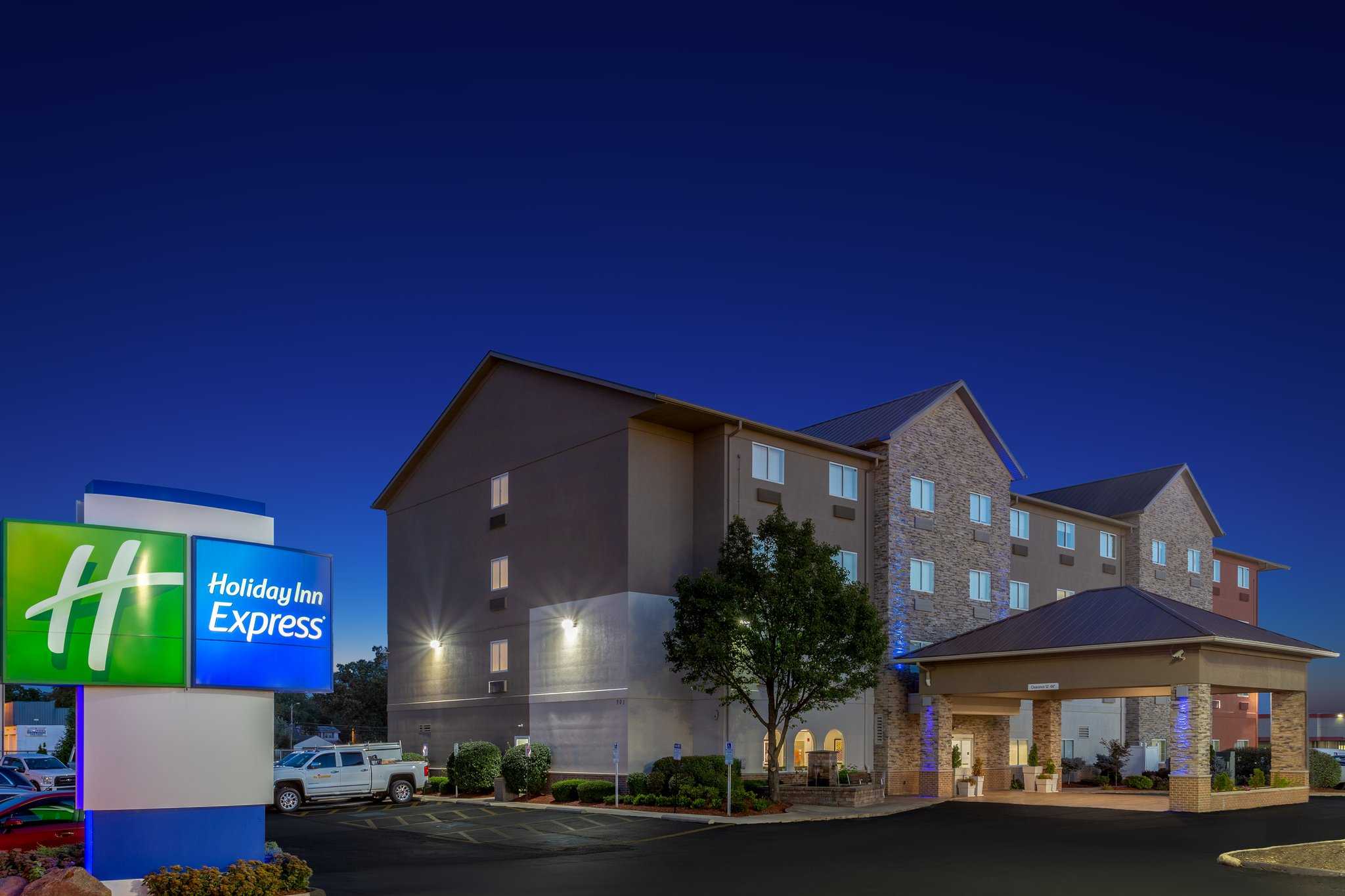 Holiday Inn Express Hotel & Suites Ex I-71/Oh State Fair/Expo Ctr à Colomb, OH