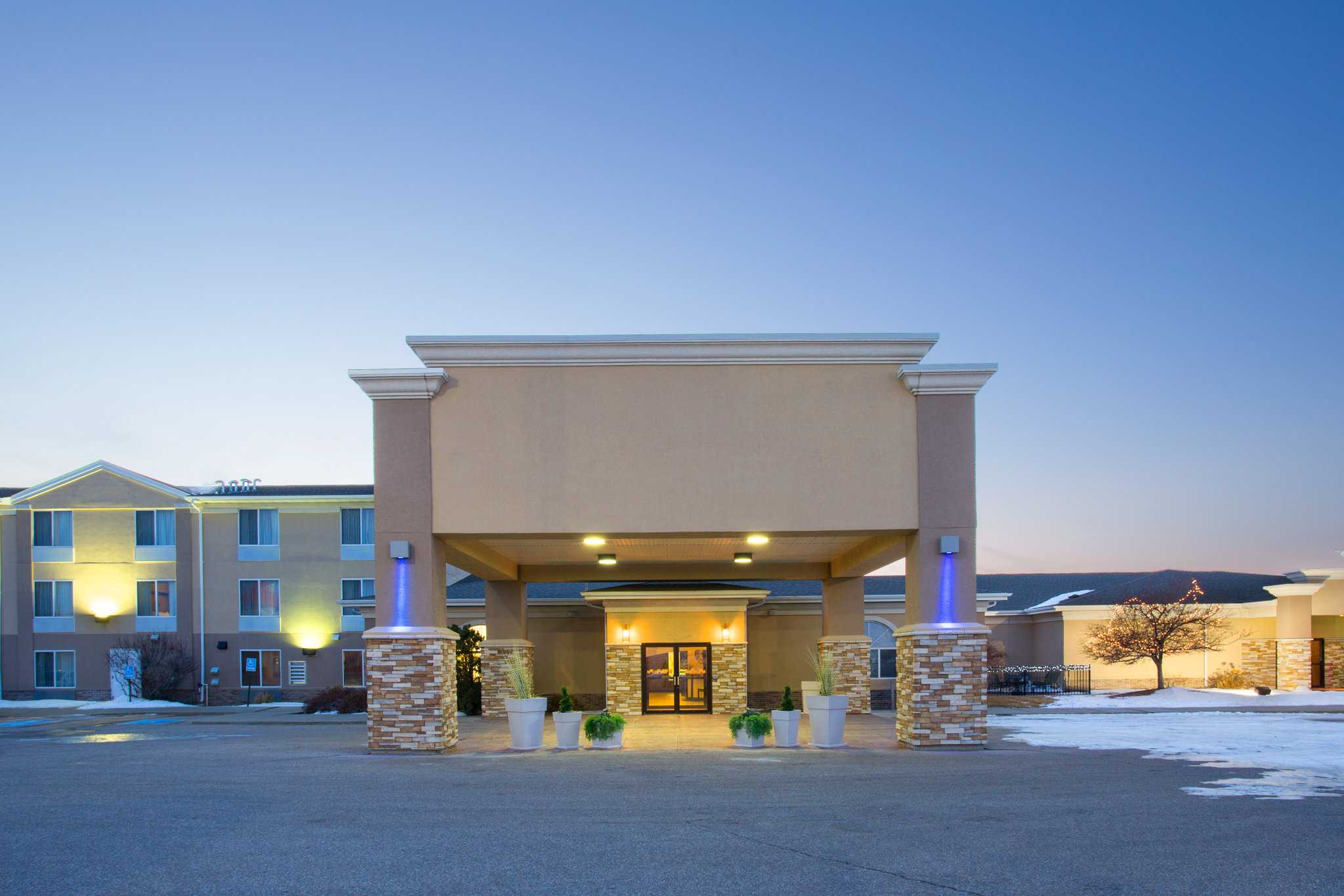 レキシントン, NEにおけるHoliday Inn Express Hotel & Suites Lexington 