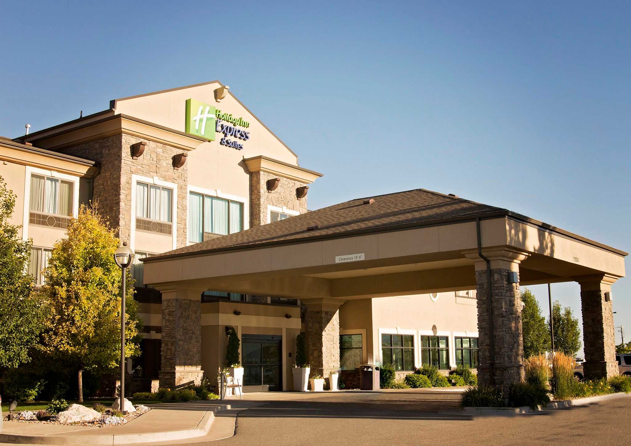 Holiday Inn Express Hotel & Suites Logan a Logan, UT