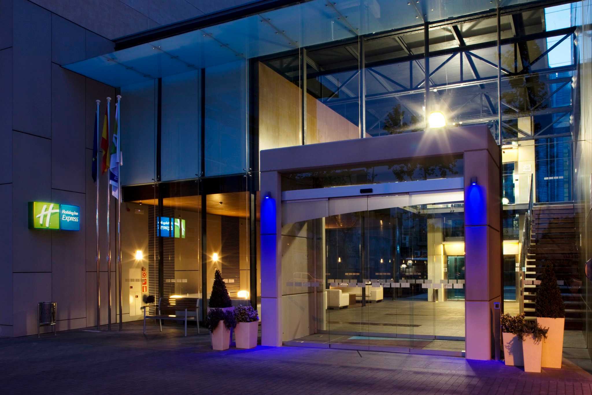 Holiday Inn Express Barcelona - City 22 a Barcellona, ES