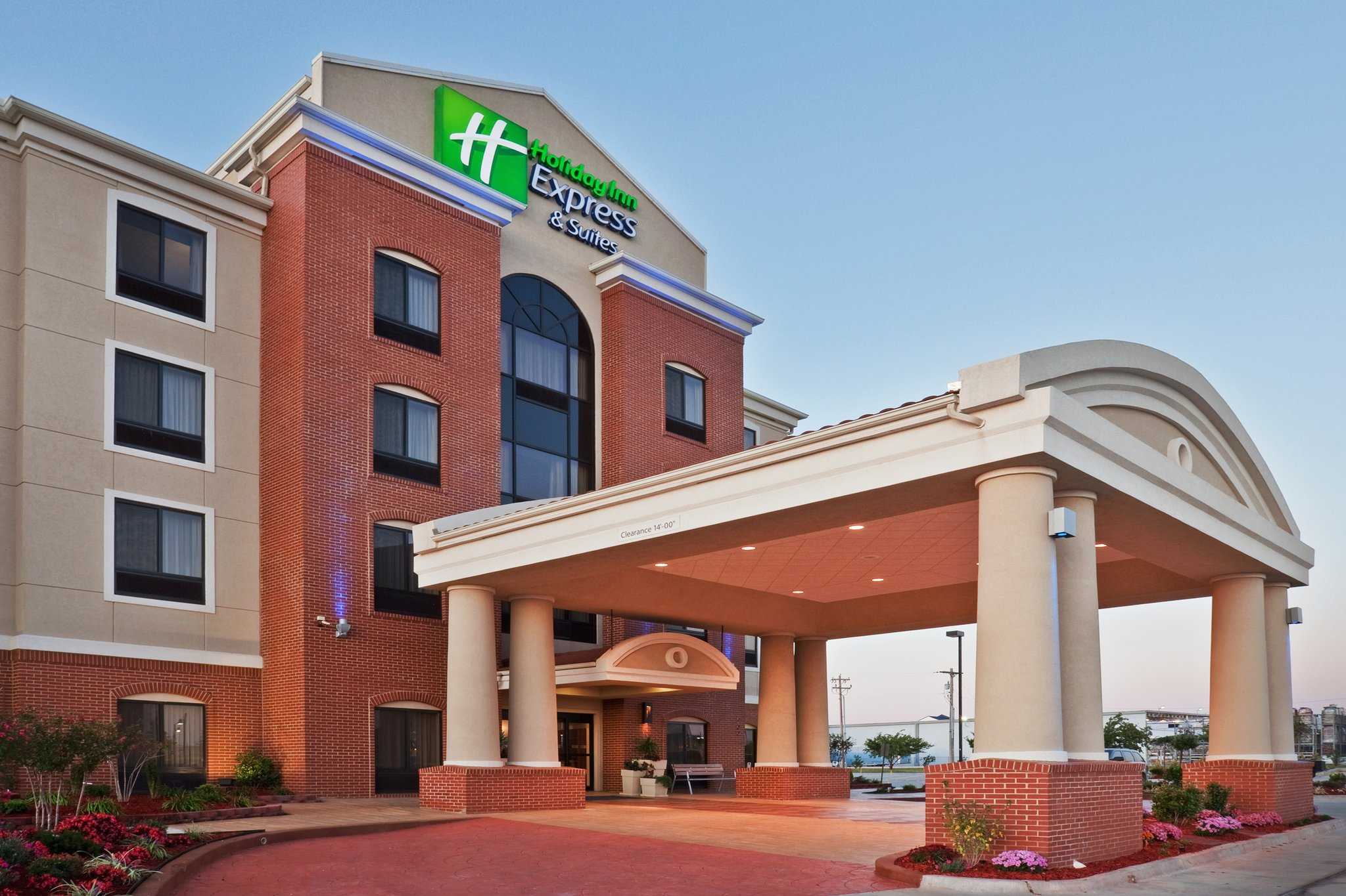 Holiday Inn Express Hotel & Suites Oklahoma City West-Yukon in ยูคอน, OK