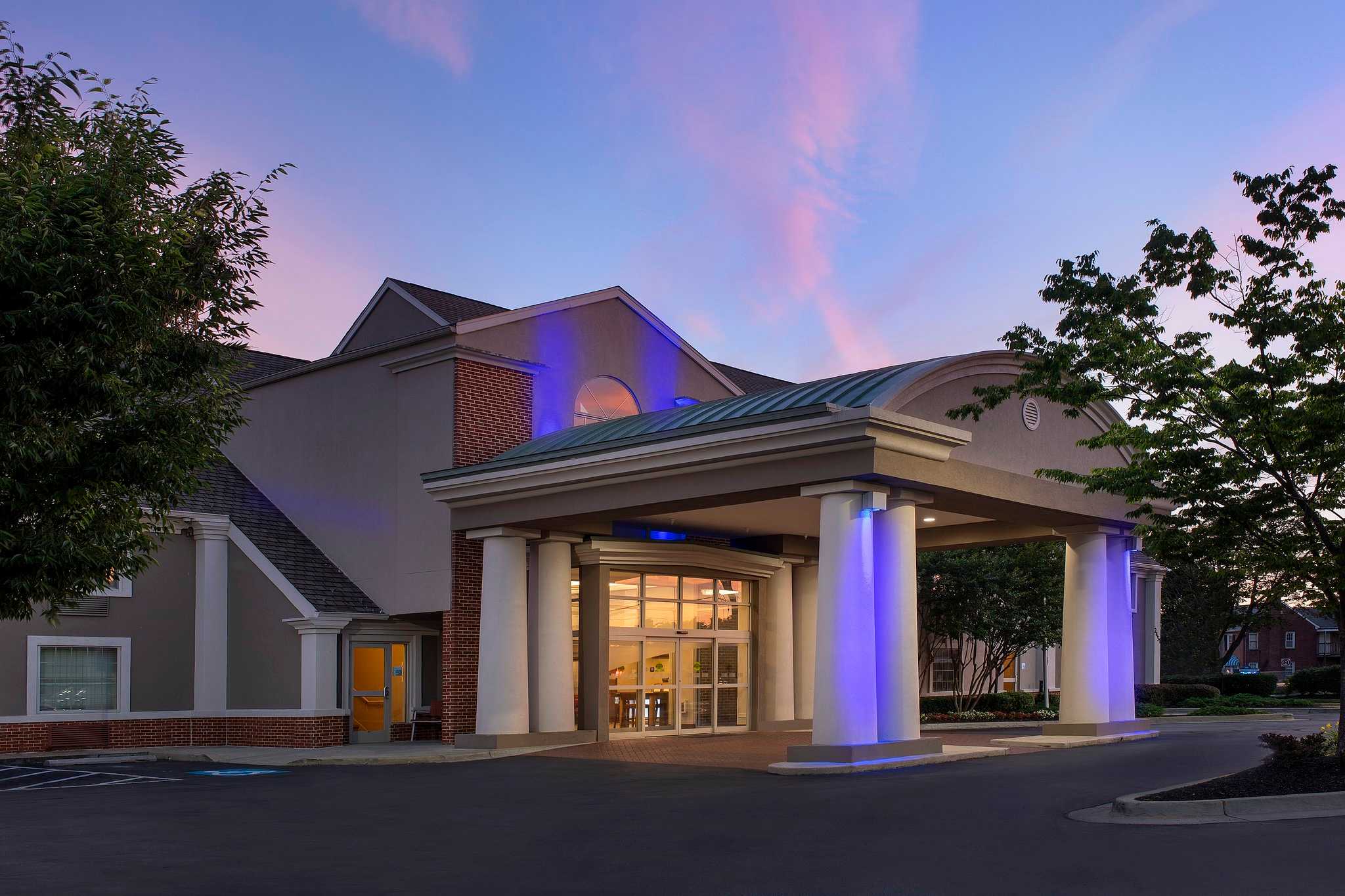 Holiday Inn Express & Suites Annapolis in แอนนาโปลิส, MD