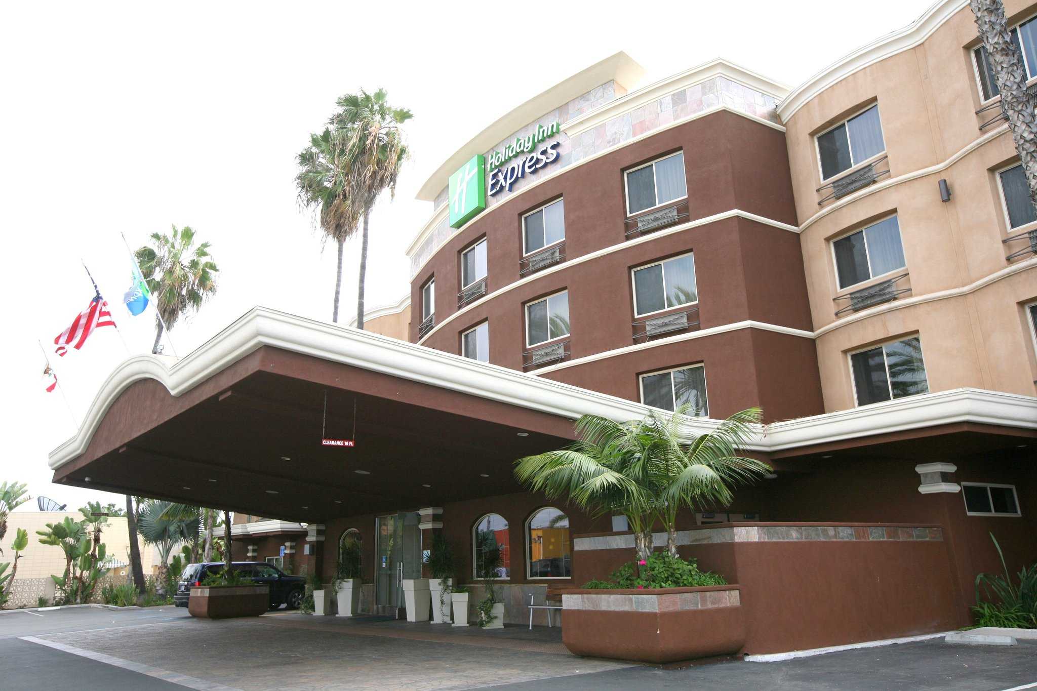 Holiday Inn Express San Diego South - Chula Vista в Чула-Виста, CA