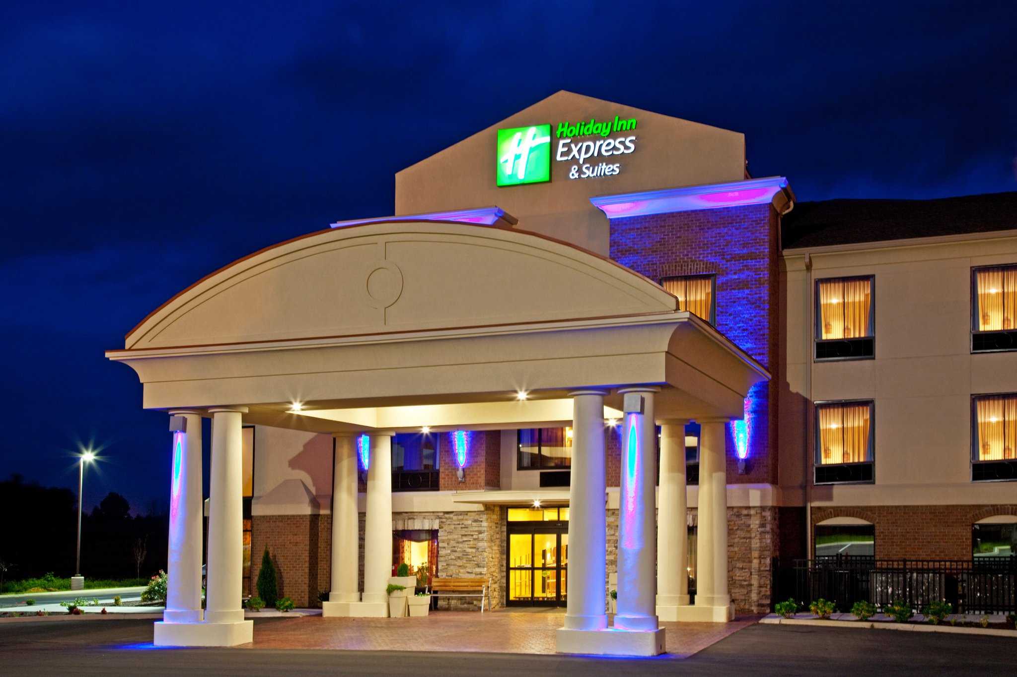 Holiday Inn Express Hotel & Suites Franklin in แฟรงคลิน, KY