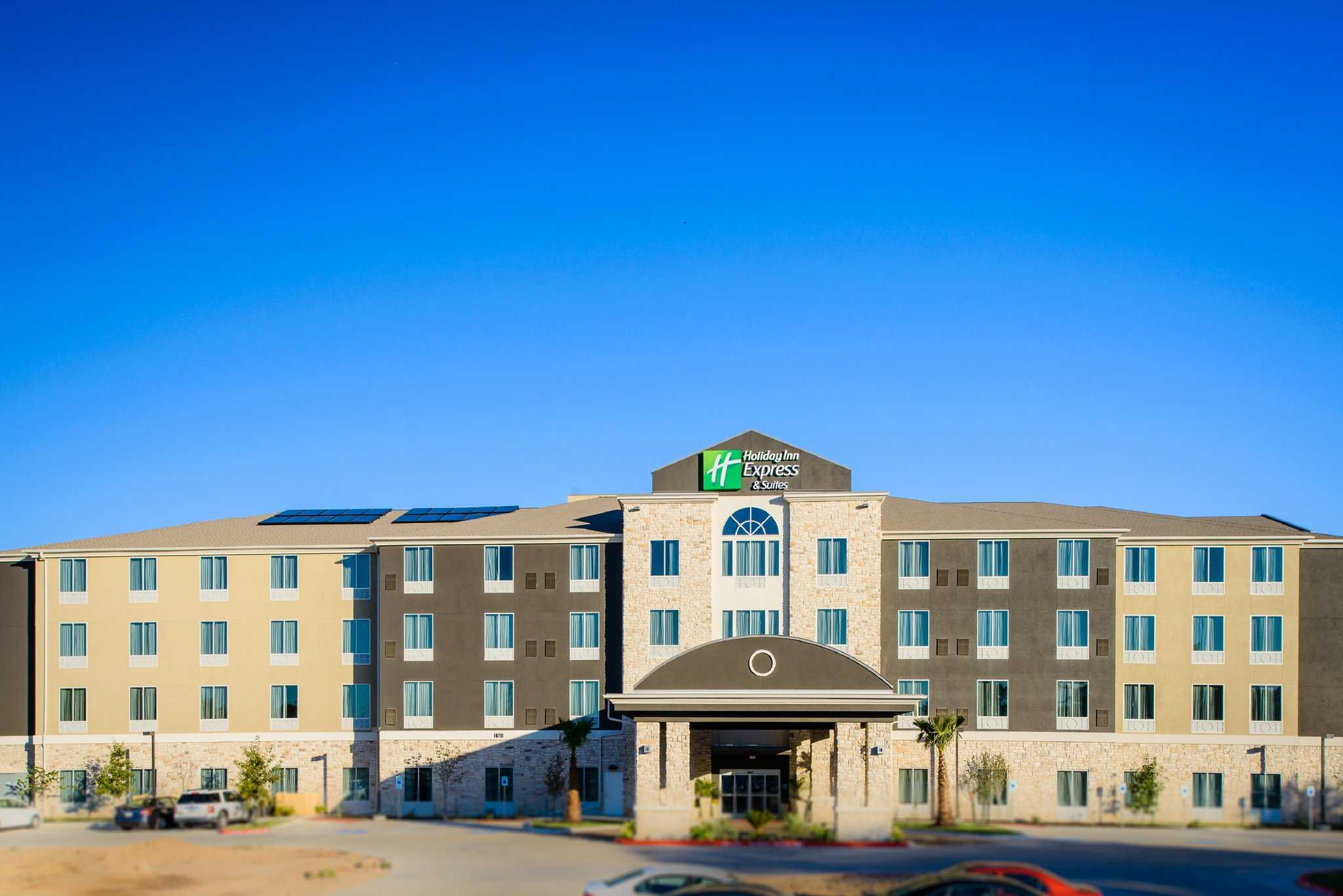 Holiday Inn Express & Suites Austin NW - Arboretum Area em Austin, TX