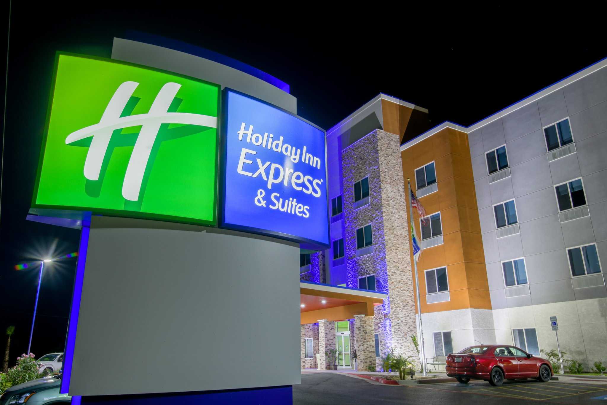 Holiday Inn Express & Suites Raymondville, Raymondville, TX
