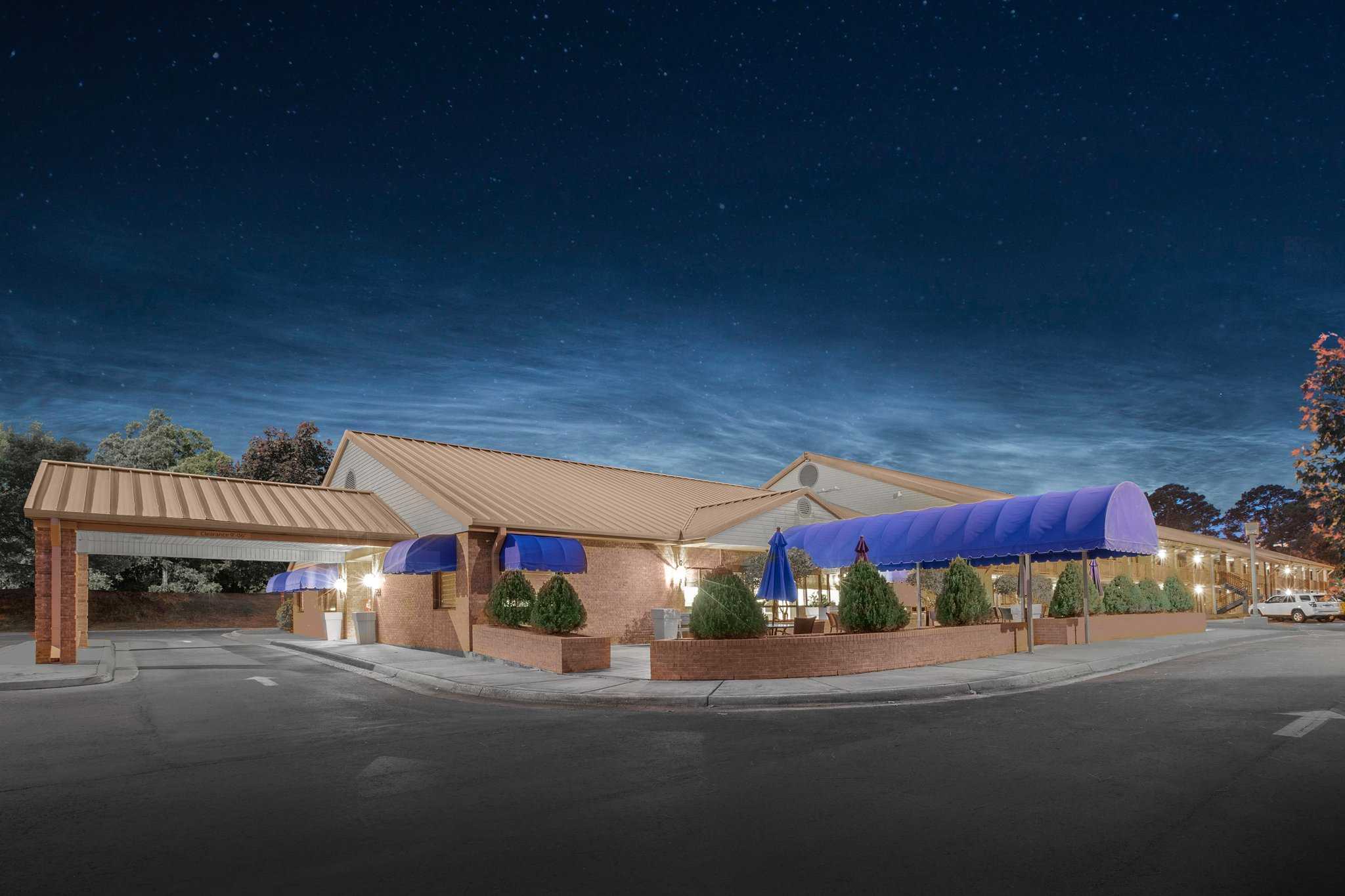 Holiday Inn Express Magnolia House & Cypress Inn à Leesville, LA