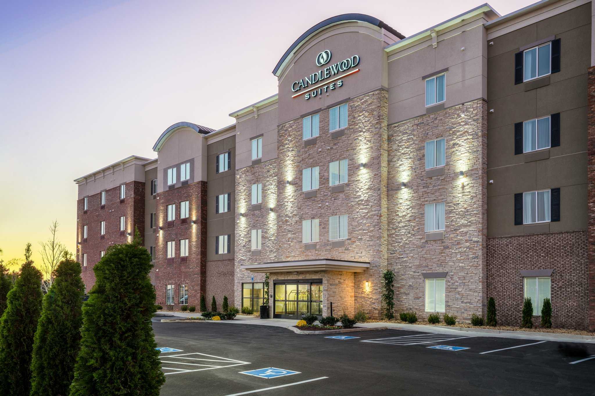 Candlewood Suites Nashville - Franklin в Франклин, TN