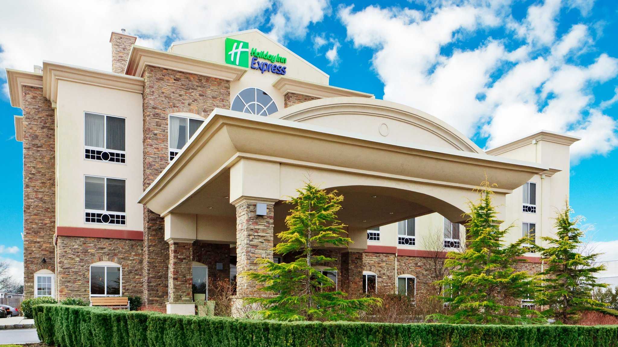 Holiday Inn Express & Suites Long Island-East End en Cabecera del río, NY