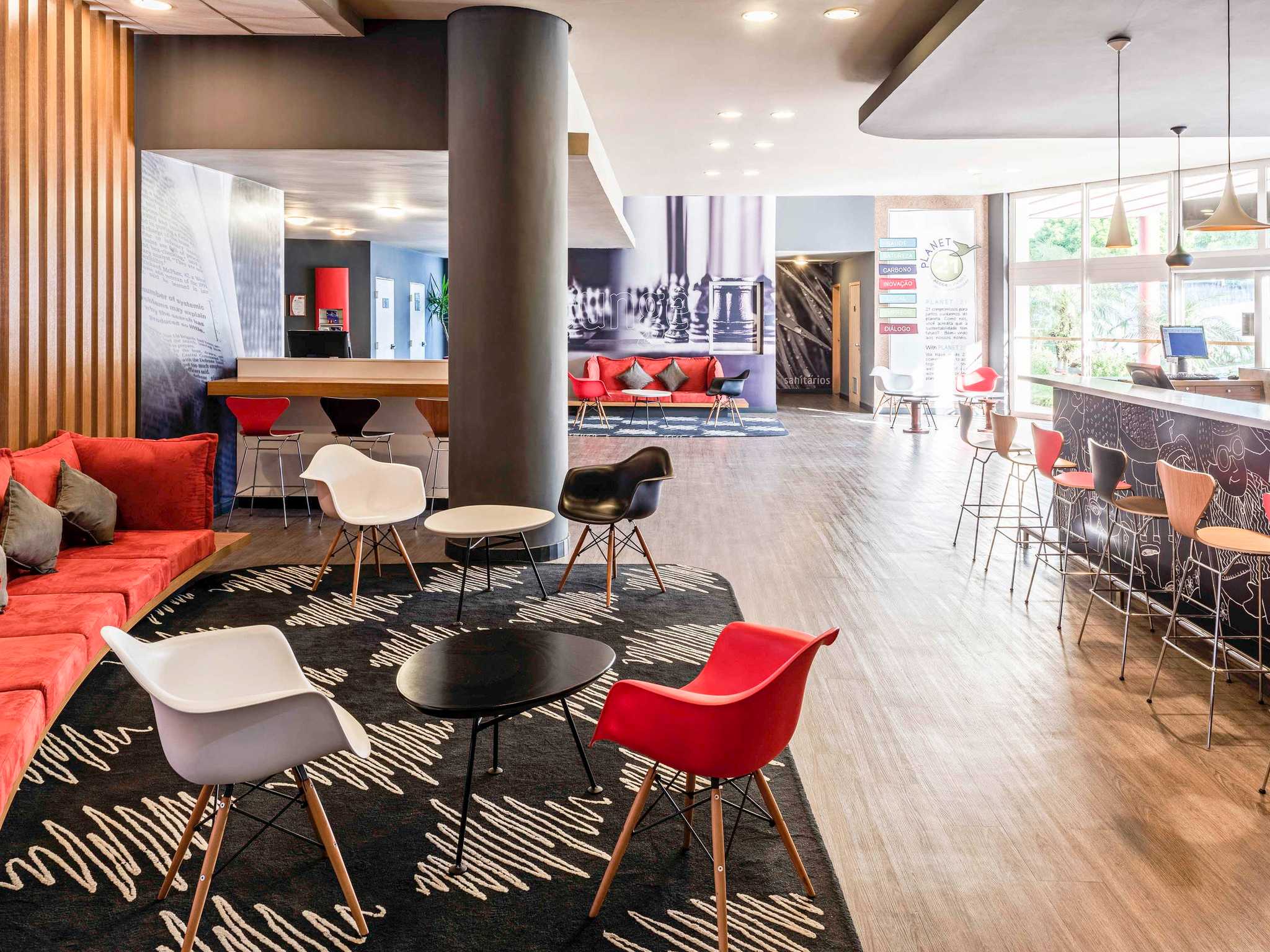 Hotel Ibis Sao Jose Dos Campos Dutra em São José dos Campos, BR