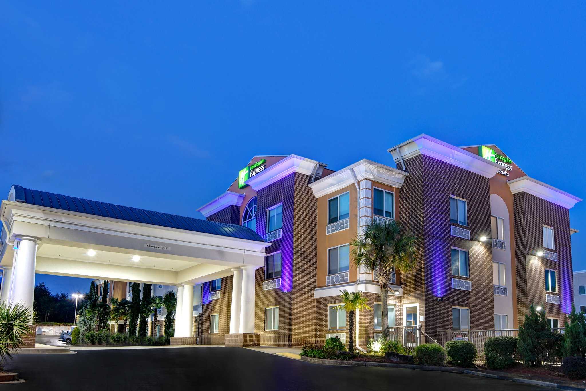 Holiday Inn Express & Suites Anderson-I-85 (Hwy 76, Ex-19B) in Anderson, SC