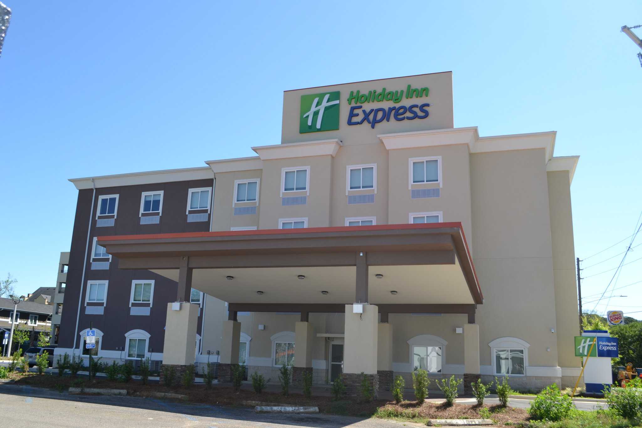 Holiday Inn Express Tallahassee West in Tallahassee, FL