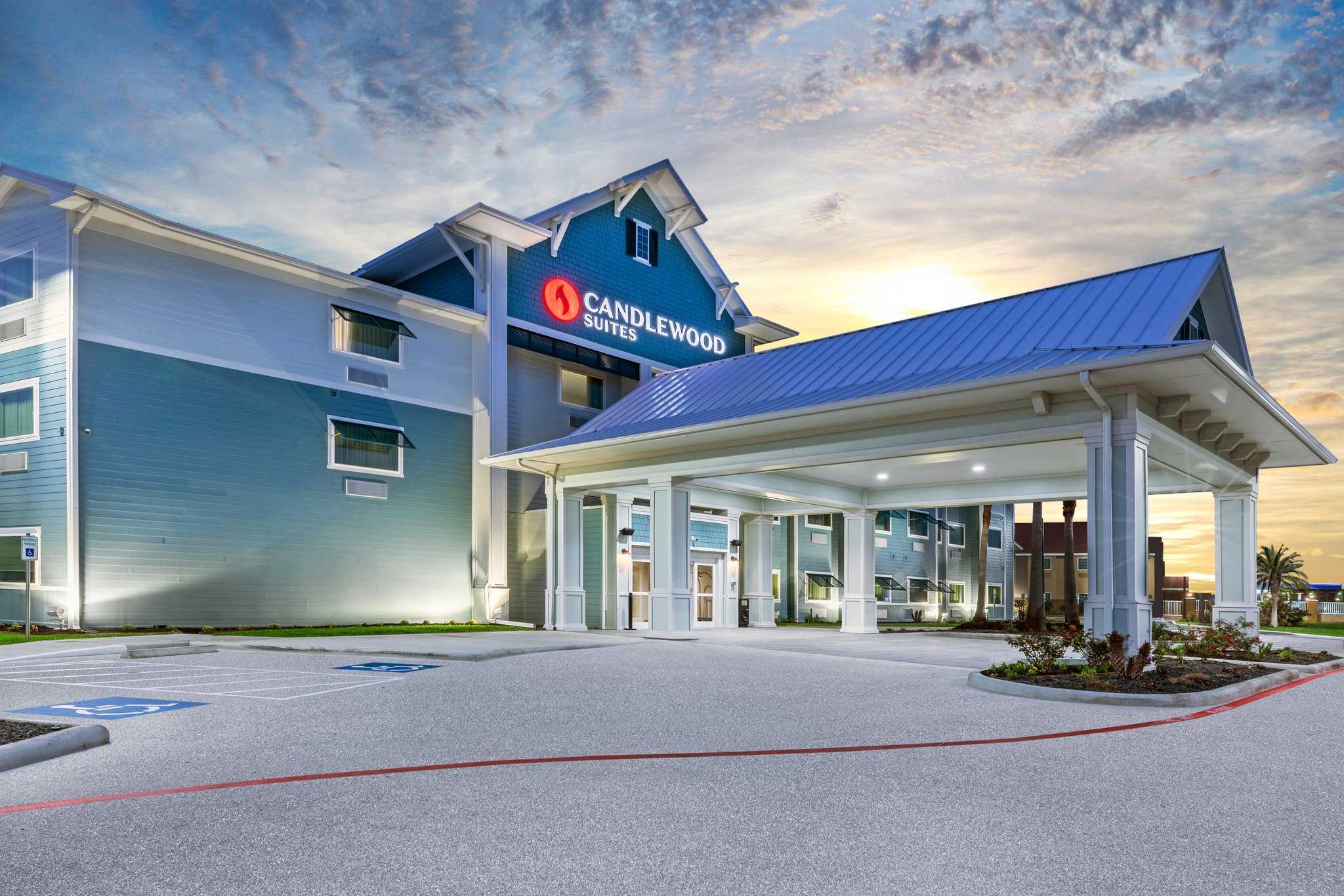 Candlewood Suites Aransas Pass в Перевал Аранзас, TX