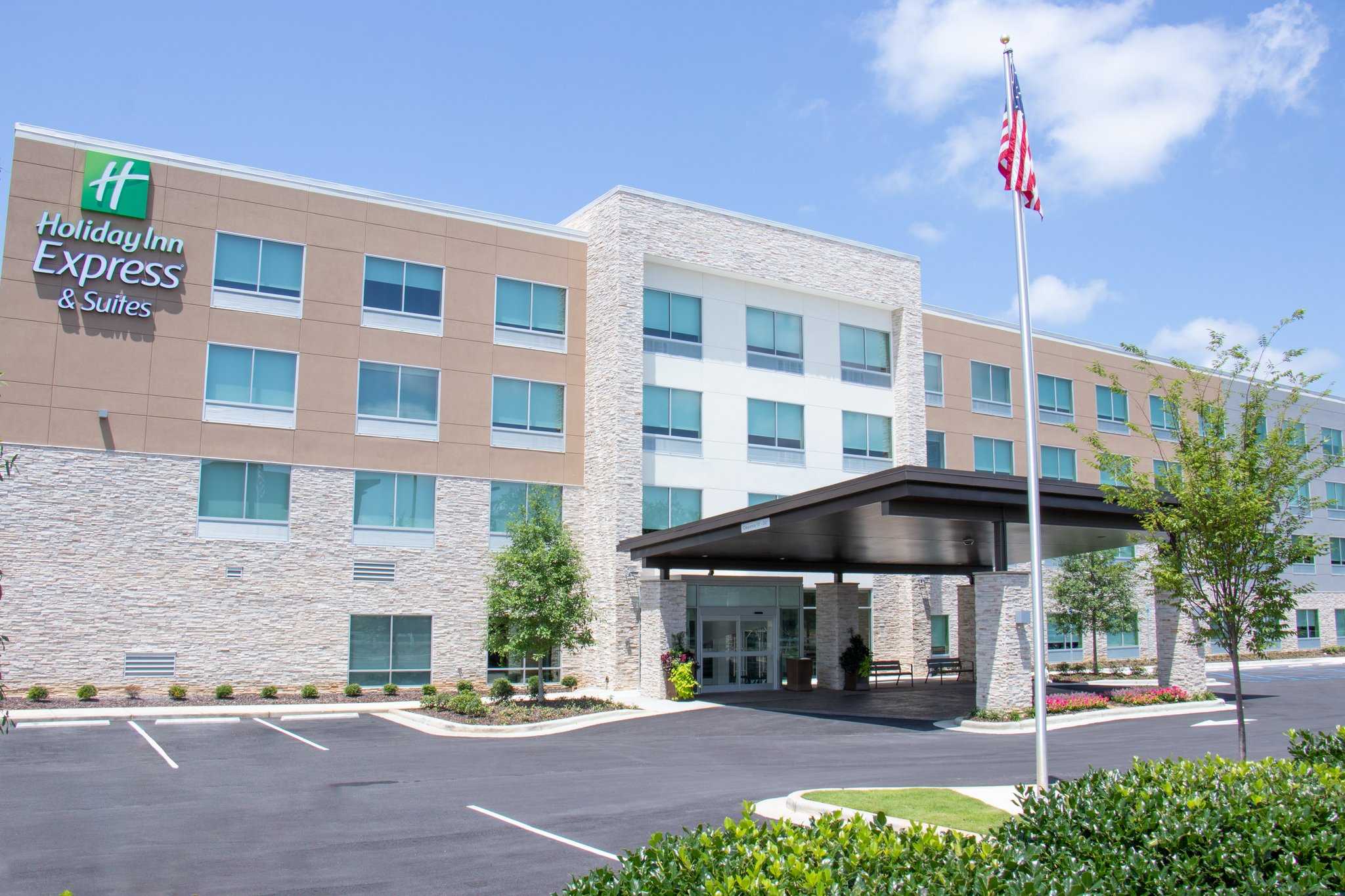 Holiday Inn Express & Suites Tuscaloosa East - Cottondale a Cottondale, AL