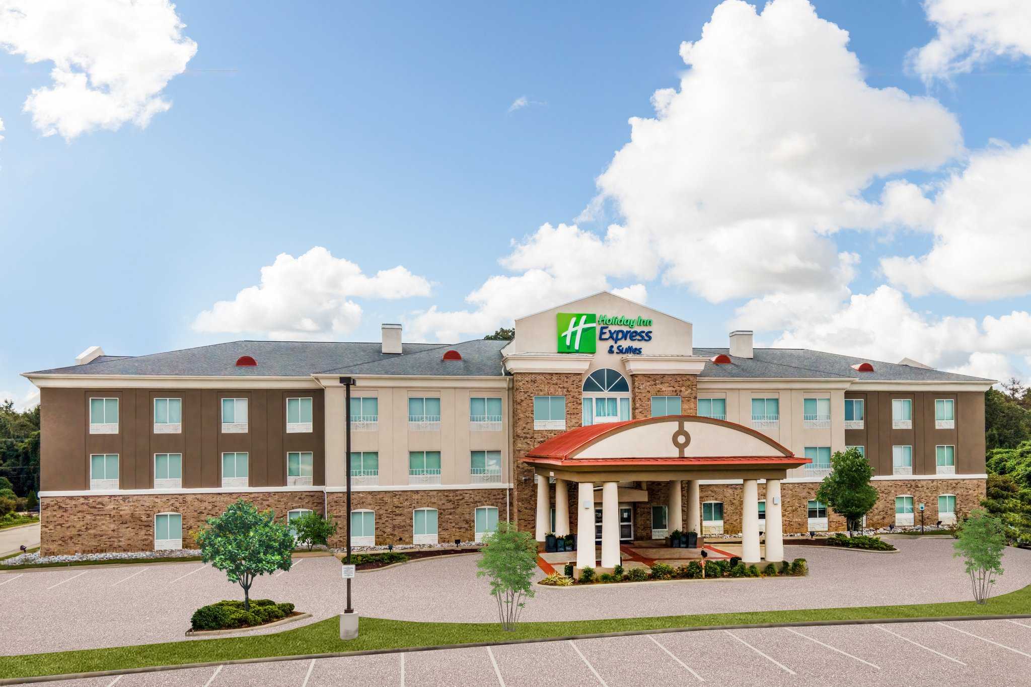 Holiday Inn Express and Suites Winona North i Winona, MS