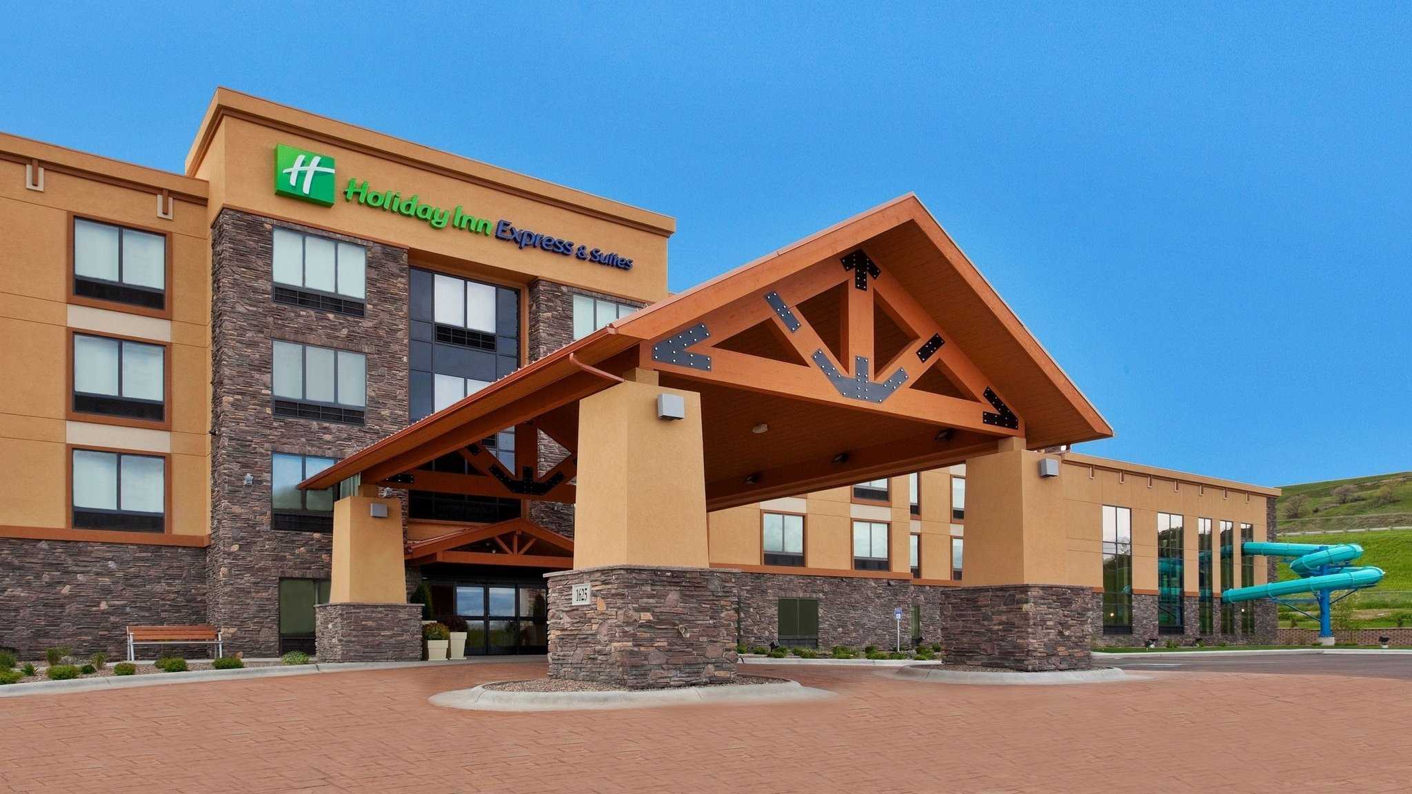 Holiday Inn Express and Suites Great Falls a Great Falls, MT