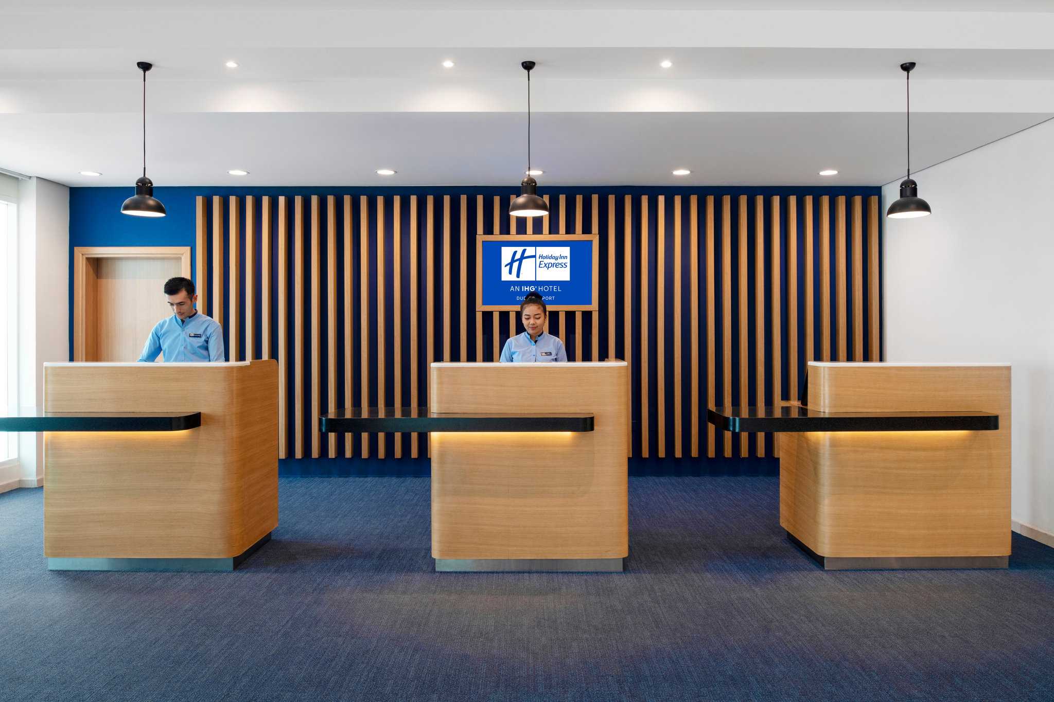 Holiday Inn Express Dubai Airport in ดูไบ, AE