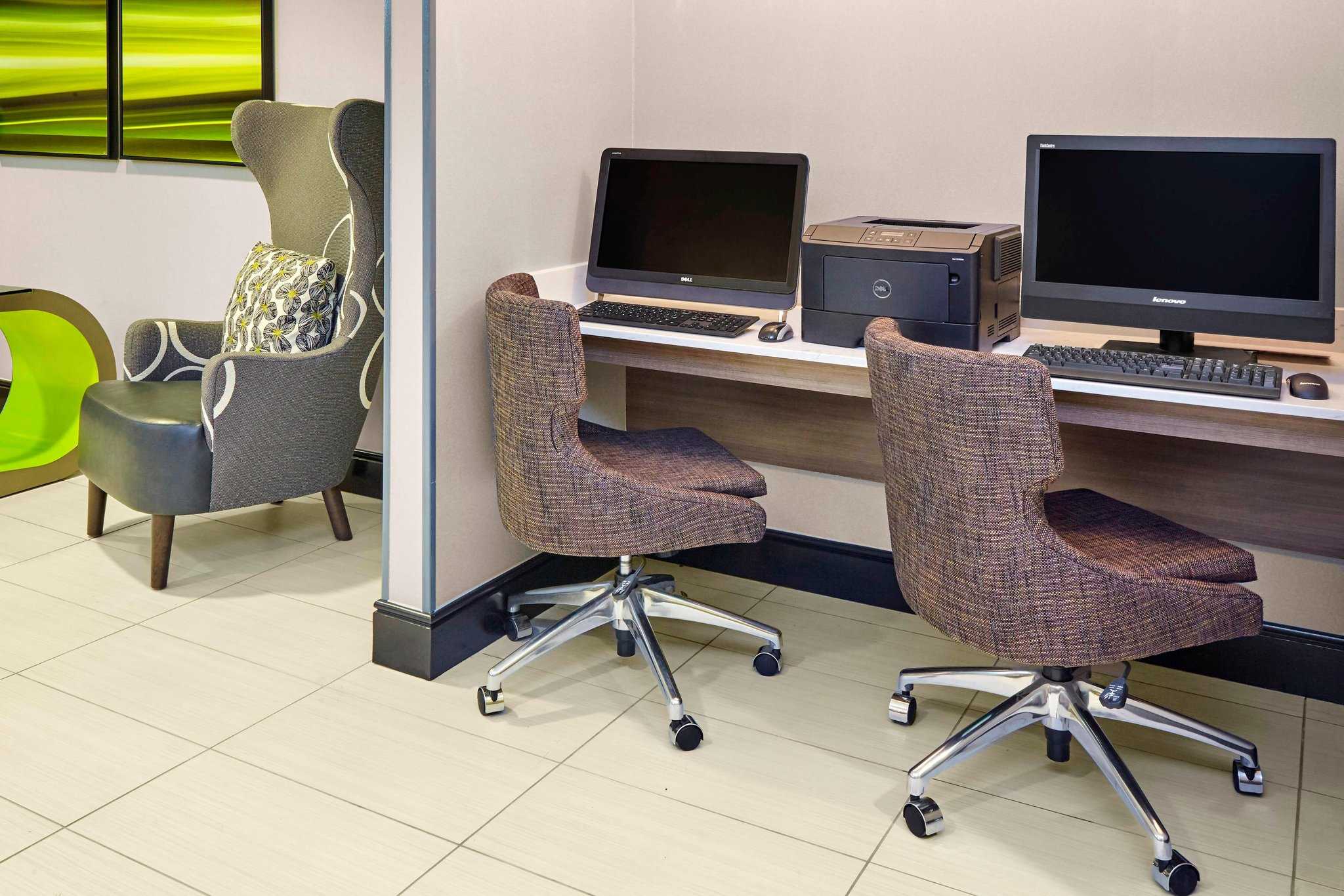 Residence Inn by Marriott Chicago Schaumburg/Woodfield Mall в Schaumburg, IL