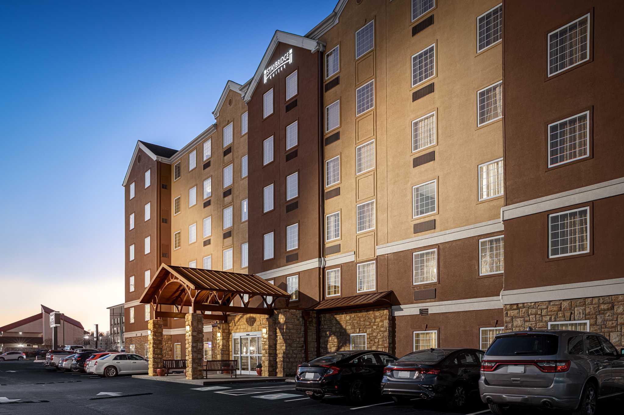 Staybridge Suites Chattanooga-Hamilton Place в Чаттануга, TN