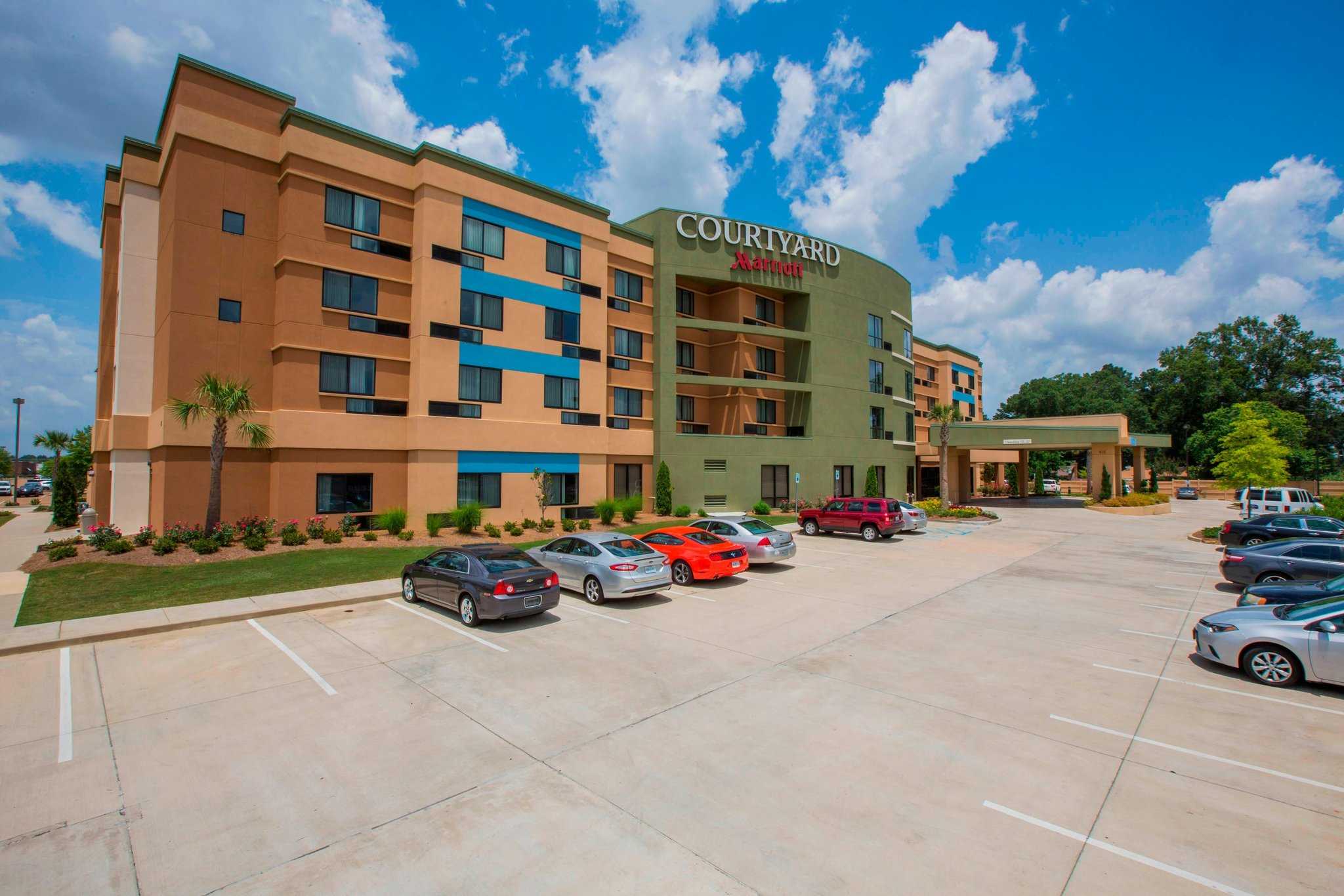 Courtyard by Marriott Jackson Airport/Pearl, Pearl, MS
