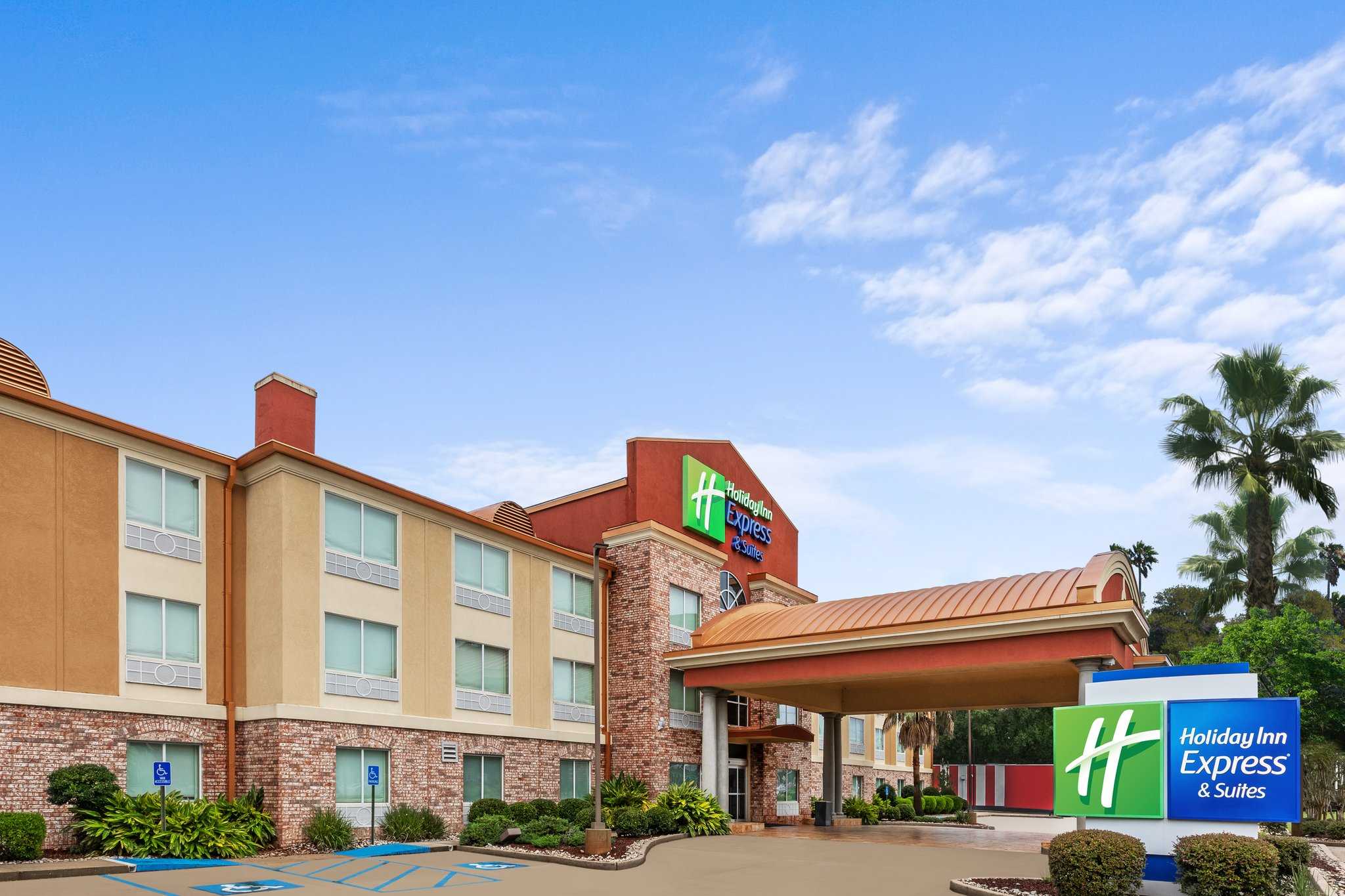 Holiday Inn Express Hotel & Suites Lafayette-South a Lafayette, LA