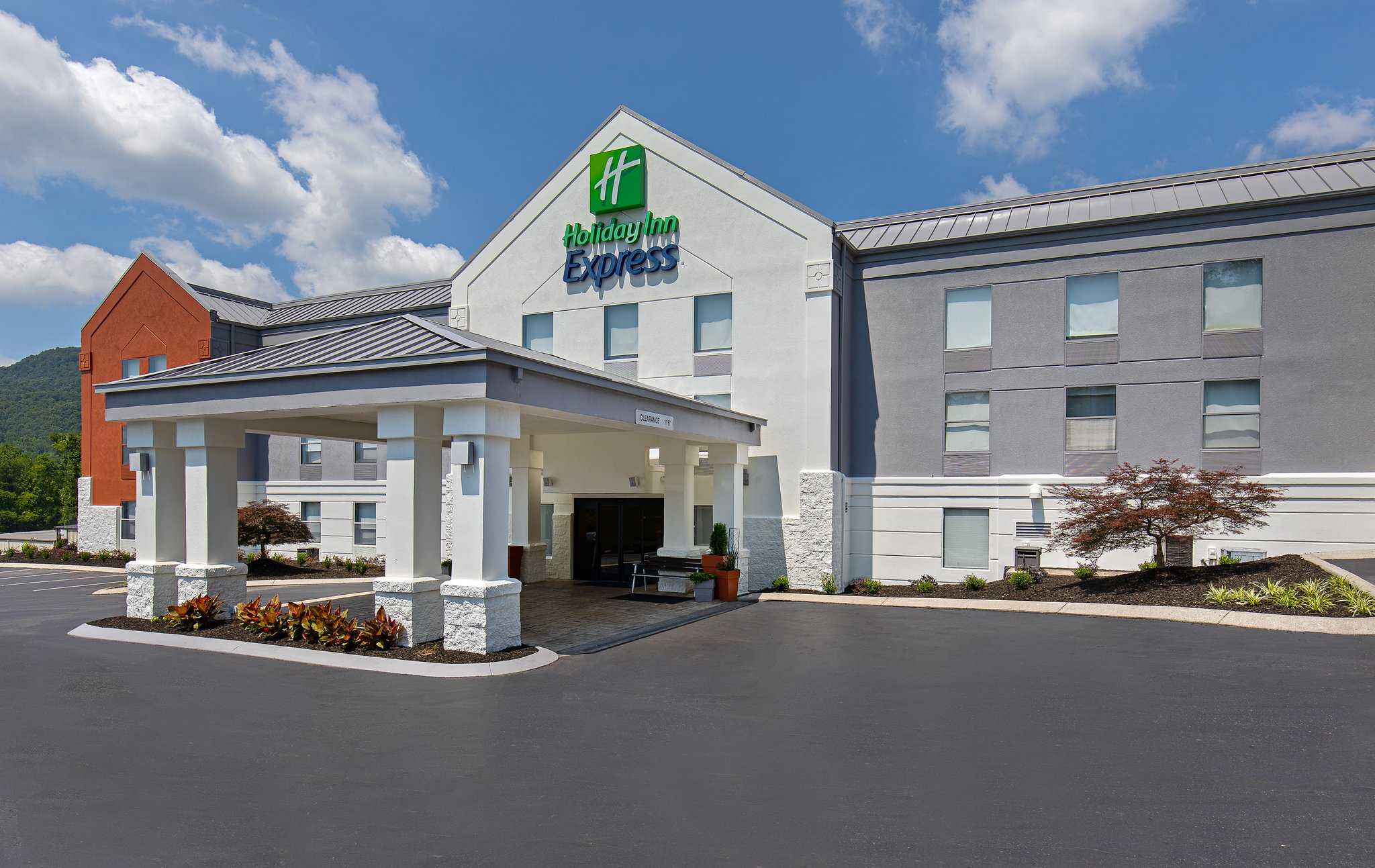 Holiday Inn Express Hotel & Suites Kimball в Кимбалл, TN