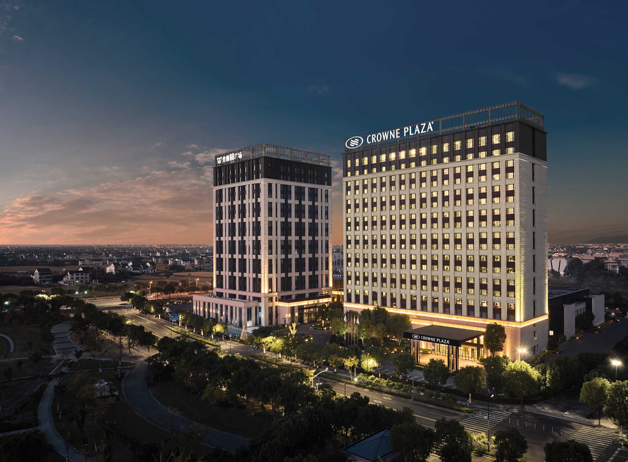 Crowne Plaza Shanghai Jinshan in เซี่ยงไฮ้, CN