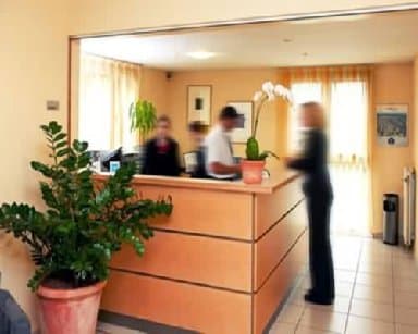 Hotel-Restaurant Stand'Inn в Mondercange, LU