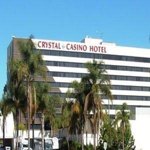 LA Crystal Hotel в Compton, CA