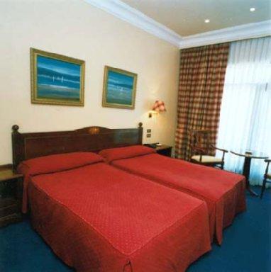 Hotel Los Tamarises в Getxo, ES