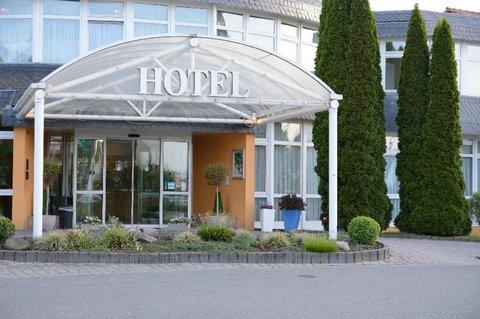 Avalon Hotelpark Koenigshof ใน Koenigslutter, DE