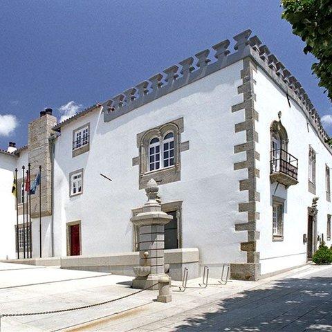 Viana do Castelo, PT 的 Casa Melo Alvim Hotel