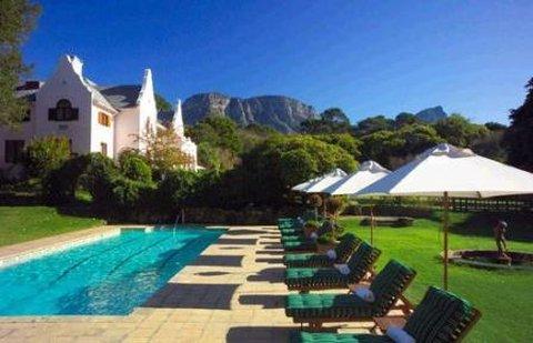 Greenways Hotel в Cape Town, ZA