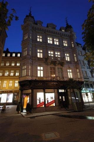 EA Hotel Esplanade II en Karlovy Vary, CZ