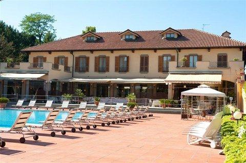 Hotel Dei Giardini в Nerviano, IT